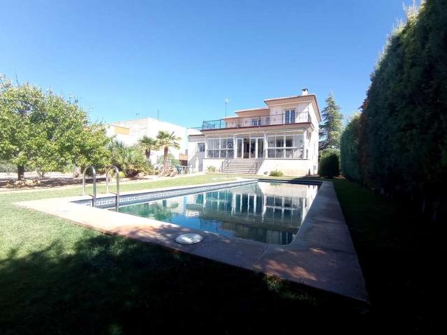 Chalet en venta en Valdepeñas, Nuevo Valdepeñas