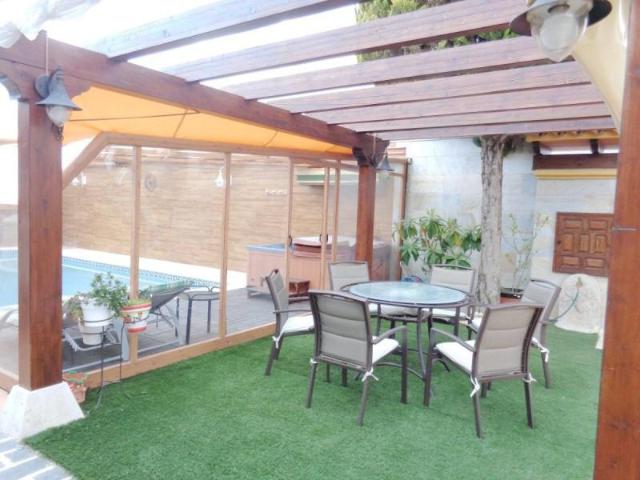 Chalet en venta en Valdepeñas, Nuevo Valdepenas