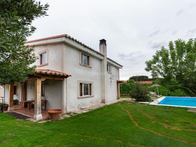 Chalet en venta en Valladolid, Extrarradio. CHALET EN VENTA EN EL PINAR. Chalets.