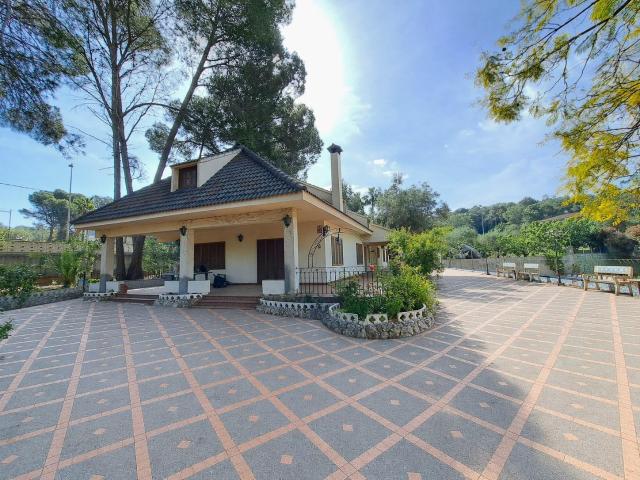CHALET EN VENTA EN VALLETES DE BRU