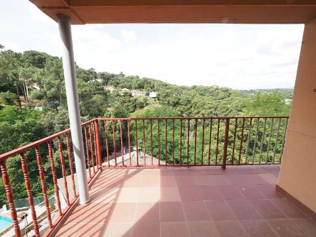 Chalet en venta en Vallgorguina, de 218 m² 3 habitaciones por 109.900