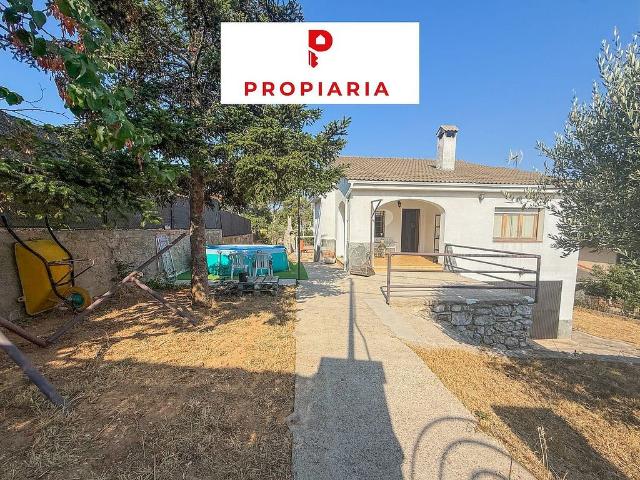Chalet en venta en Vallirana, de 146 m² 4 habitaciones por 350.000