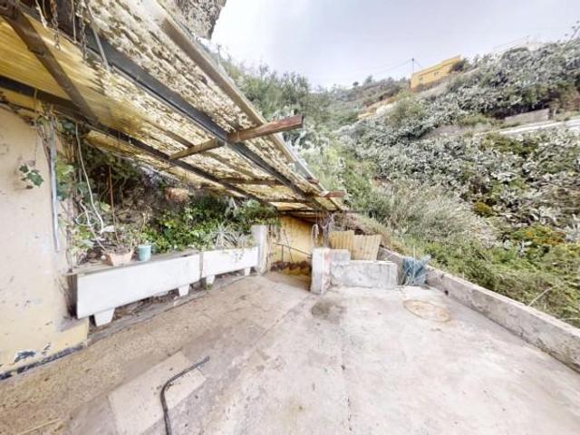 Chalet en venta en Vega de San Mateo, Utiaca