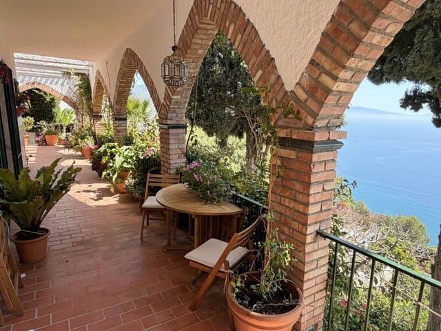 Chalet en venta en Velilla, Granada Costa Tropical