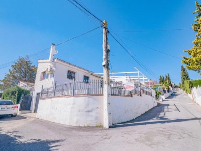Chalet en venta en Ventas de Huelma, Andalucia