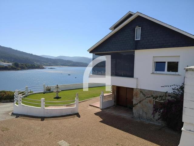 Chalet en venta en Vicedo O. UN SUEÑO HECHO REALIDAD, VISTAS IMPRESIONANTES FRENTE AL MAR EN O VICEDO, LUGO. Chalets Vicedo.