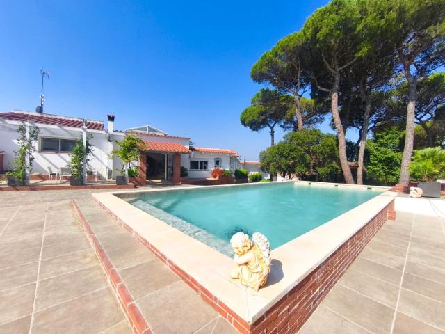 Chalet en venta en Vidreres, Terrafortuna Puig Ventós. MAGNIFICA Y UNICA OPORTUNIDAD!. Chalets.