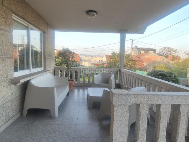 Chalet en venta en Vigo, Comesaña Matamá. Espectacular casa de piedra independiente en Matama Pazo Comesaña, con licencia de alquiler turistico. Chalets.