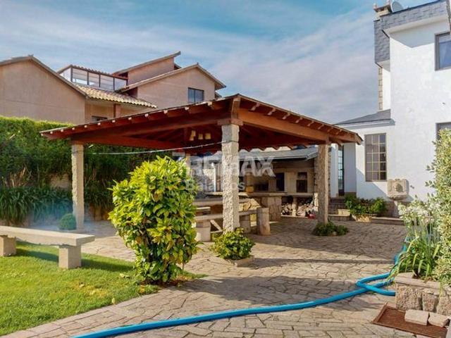 Chalet en venta en Vigo, Coruxo Oia Saiáns. Chalets.