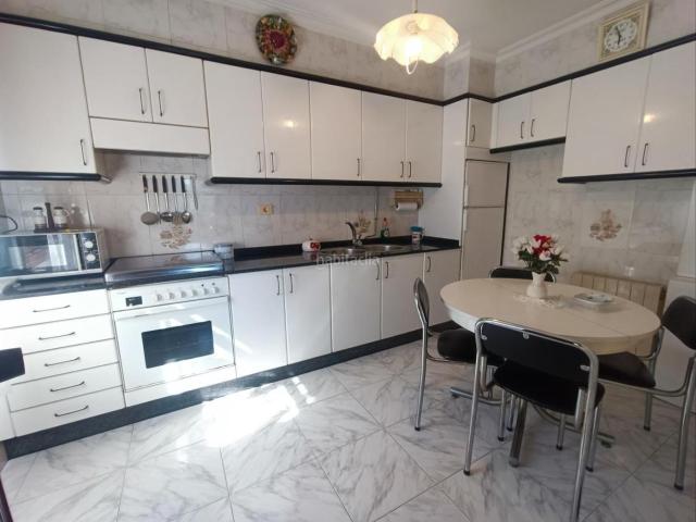 Chalet en venta en Vigo, Coruxo Oia Saiáns. Chalets.