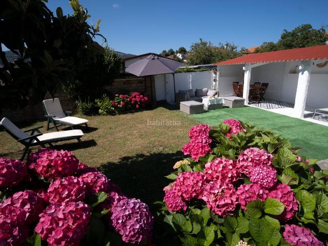 Chalet en venta en Vigo, Navia. OPORTUNIDAD en SAMIL. Chalets.