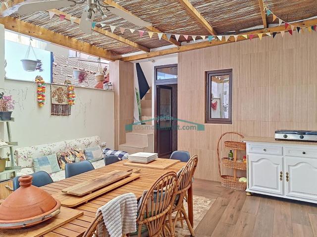 Chalet en venta en Vila Joiosa la, Centro Urbano. Ideal inversores. Rentabilidad inmediata en Villajoyosa. Chalets Vila Joiosa.