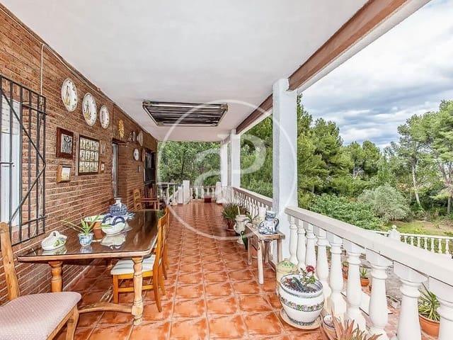 Chalet en venta en Vilamarxant / Villamarchante, Valencia
