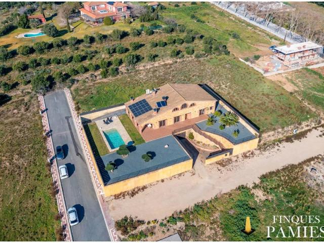 Chalet en venta en Vilanova d'Escornalbou Tarragona