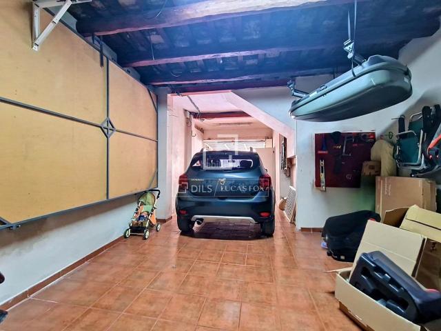 Chalet en venta en Vilanova i la Geltrú, Centrevila Costa Dorada. Casa con encanto en pleno corazón de Vilanova i la Geltrú. Chalets Vilanova i la.