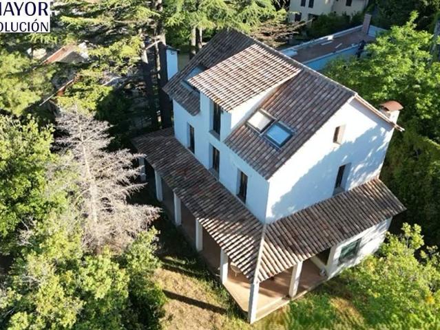 Chalet en venta en Viladrau, de 316 m² 7 habitaciones por 699.000