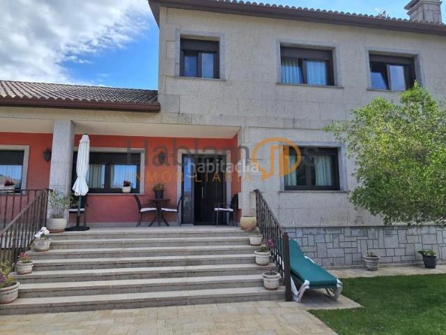 Chalet en venta en Vilagarcía de Arousa, Sobrán. Chalets Vilagarcía de.