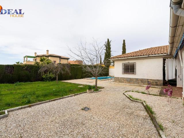 Chalet en venta en Villa de Otura. Chalets Villa de.