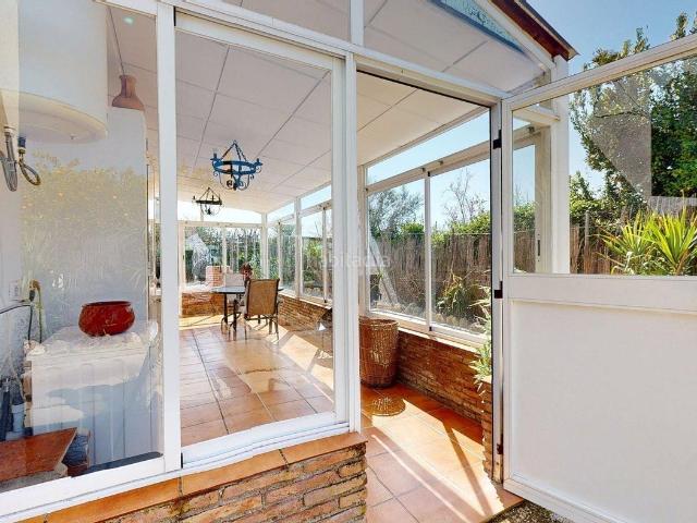 Chalet en venta en Villafranca de Córdoba. PARCELA INDEPENDIENTE DE 1.490 m2 CON VIVIENDA, PISCINA Y ZONA DE OCIO TIPO CHIRINGUITO. Chalets Villafranca de.