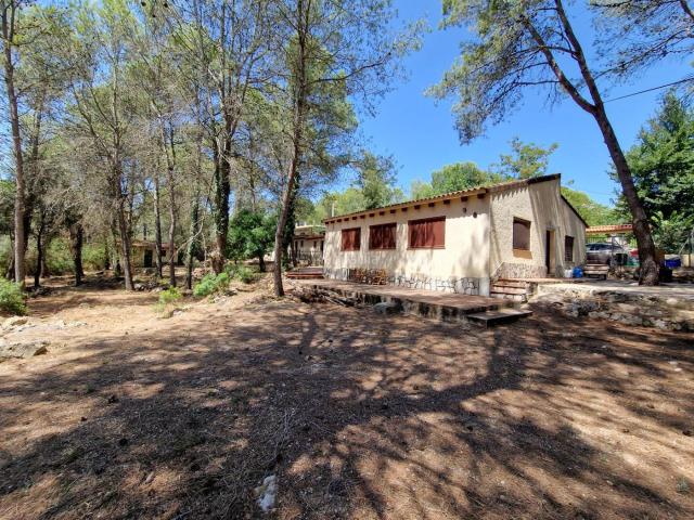 Chalet en venta en Vilallonga Villalonga. Chalet independiente en venta en Villalonga. Chalets Vilallonga.