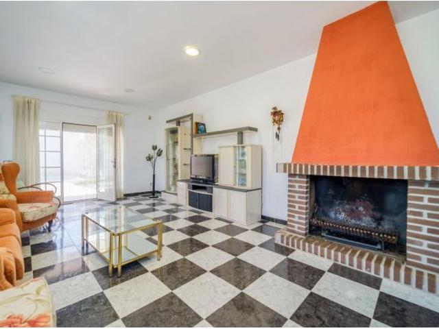 Chalet en Venta en Villamanrique de Tajo, Madrid