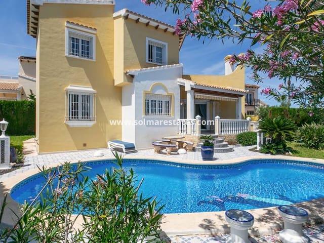 Chalet en venta en Villamartin, Alicante Costa Blanca