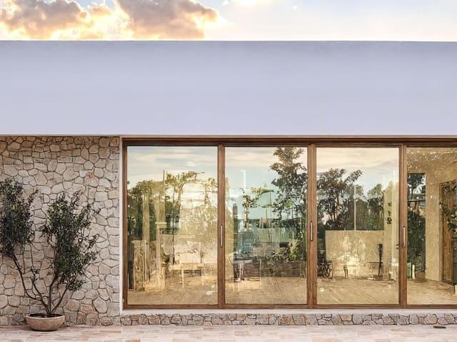 Chalet en venta en Villamartin, Alicante Costa Blanca