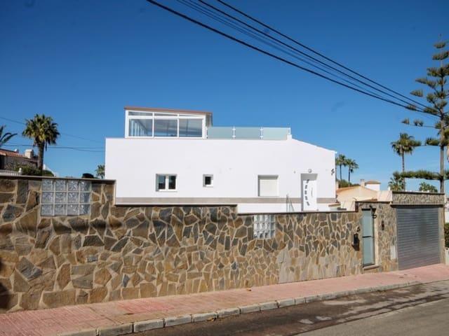 Chalet en venta en Villamartin, Alicante Costa Blanca