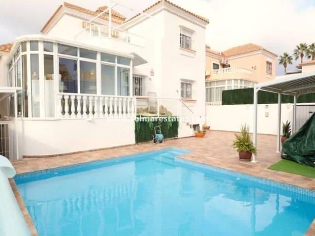 Chalet en venta en Villamartin, Alicante Costa Blanca
