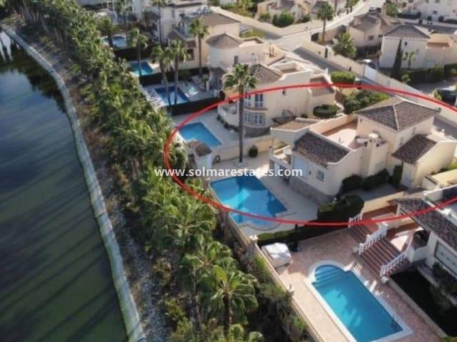 Chalet en venta en Villamartin, Alicante Costa Blanca