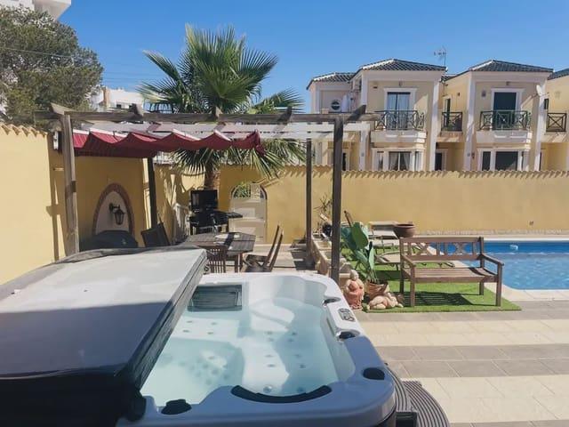 Chalet en venta en Villamartin, Alicante Costa Blanca