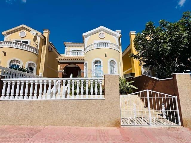 Chalet en venta en Villamartin, Alicante Costa Blanca