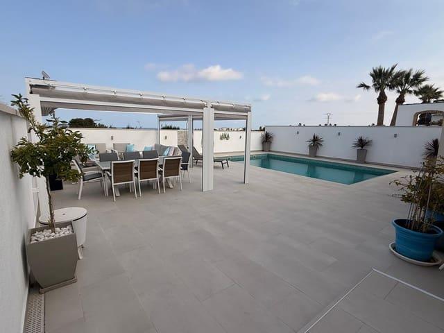 Chalet en venta en Villamartin, Alicante Costa Blanca