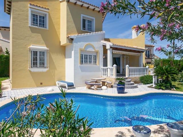 Chalet en venta en Villamartin, Alicante Costa Blanca