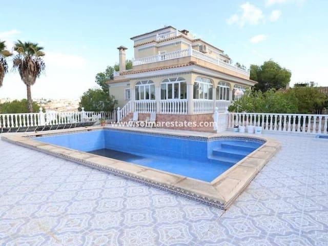 Chalet en venta en Villamartin, Alicante Costa Blanca