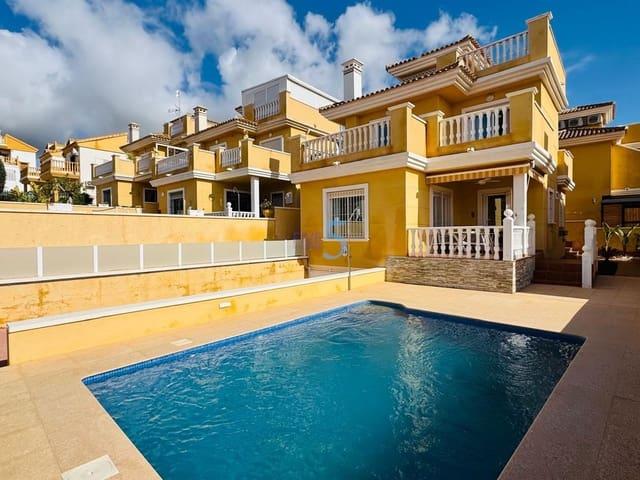 Chalet en venta en Villamartin, Alicante Costa Blanca