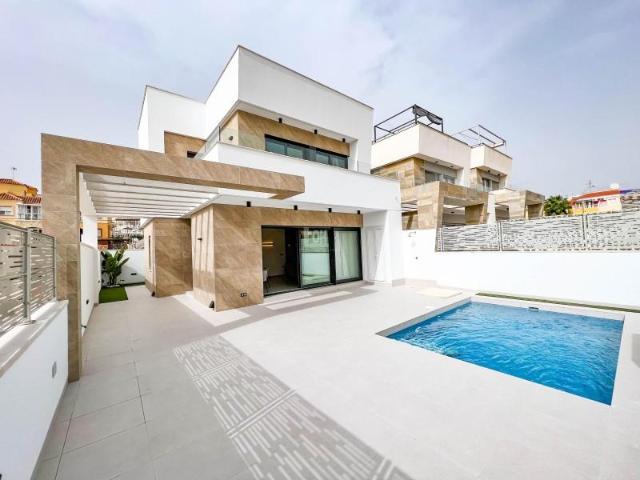 Chalet en venta en Villamartin, Villamartín las filipinas
