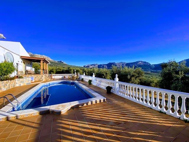 Chalet en venta en Villanueva del Trabuco, Málaga