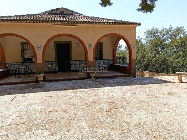 Chalet en venta en Villares Los. *Chalet Independiente en La Pandera Naturaleza y Confort*. Chalets Villares.