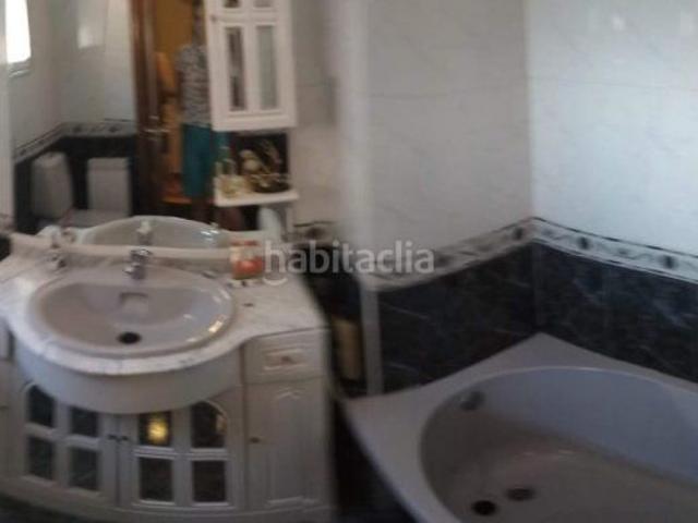 Chalet en venta en Villarramiel. CHALET ADOSADO EN VENTA EN VILLARRAMIEL. Chalets.