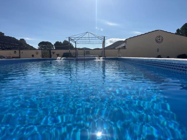 Chalet en venta en Villena, Alicante