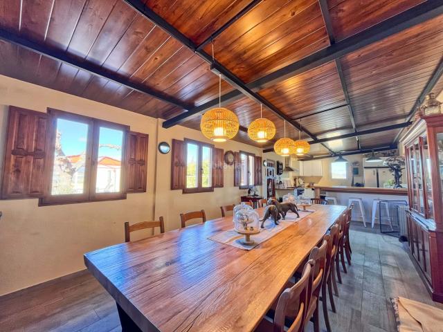 Chalet en venta en Villena, Las Virtudes. Chalets.