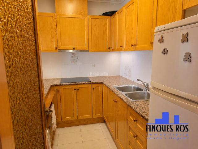 Chalet en venta en Vinaròs, Boverals Saldonar. CASA ADOSADA CERCA DEL CENTRO. Chalets.