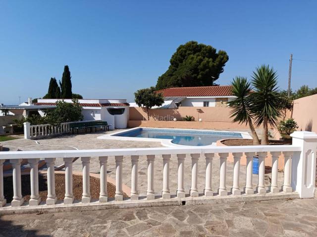 Chalet en venta en Vinaròs, Closa de Vinaròs Ermita. Venta de villa en Vinaròs. Chalets.