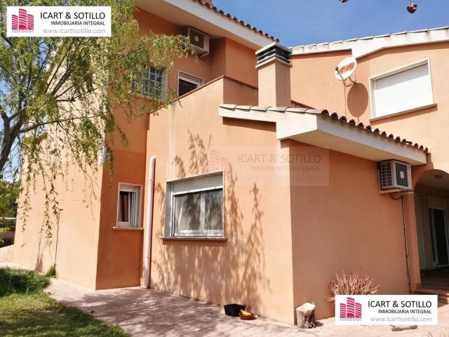 Chalet en venta en Vinaròs, Closa de Vinaròs Ermita. VINAROS MAGNIFICA VILLA EN LA ZONA DE LA CLOSA. Chalets.