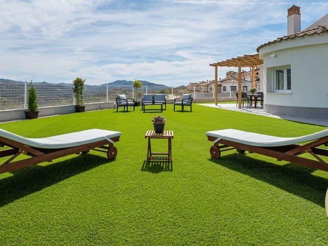 Chalet en venta en Viñuela, Málaga