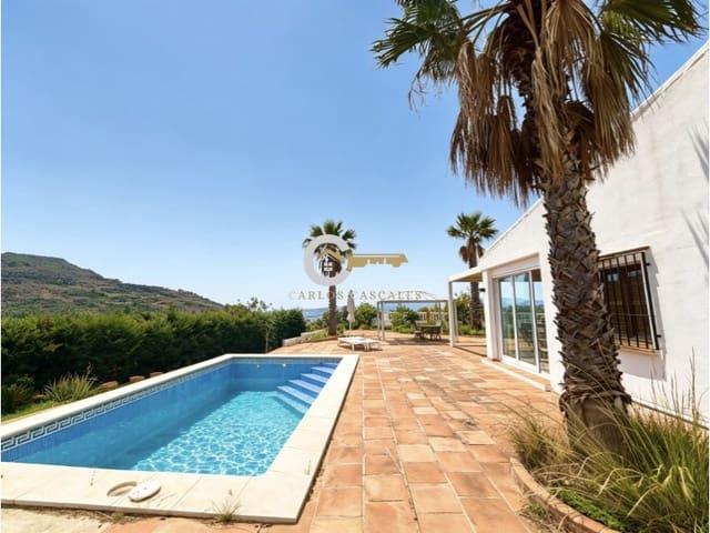 Chalet en venta en Viñuela, Málaga
