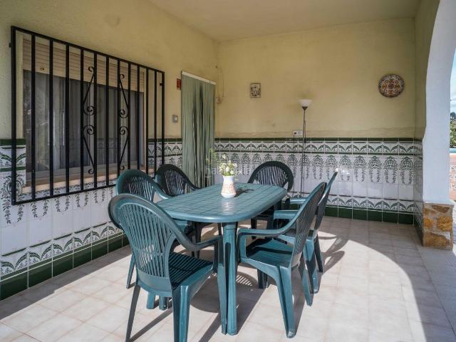Chalet en venta en Xàtiva. CHALET CON PISCINA A 5 MINUTOS DE XÁTIVA. Chalets.