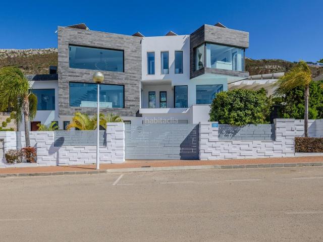 Chalet en venta en Xàbia, Cap Martí El Tossalet Pinomar. Villa de Lujo en Les Cansalades, Jávea Exquisito Retiro Costero. Chalets.