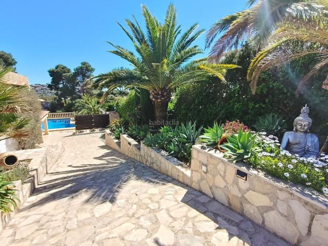 Chalet en venta en Xàbia, La Granadella Costa Nova. Amplio chalet con vistas al mar y a la bahia de Javea. Chalets.